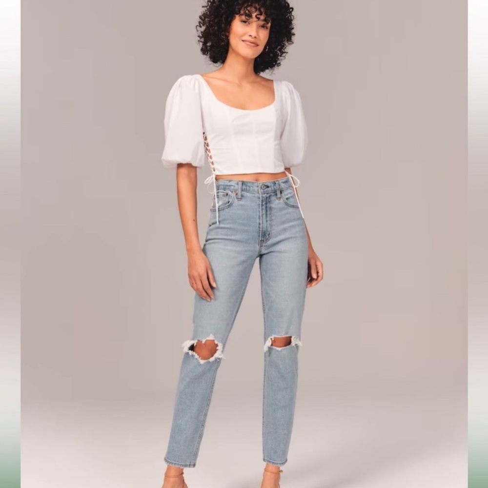 Abercrombie & Fitch Light Blue High Rise The Mom jeans